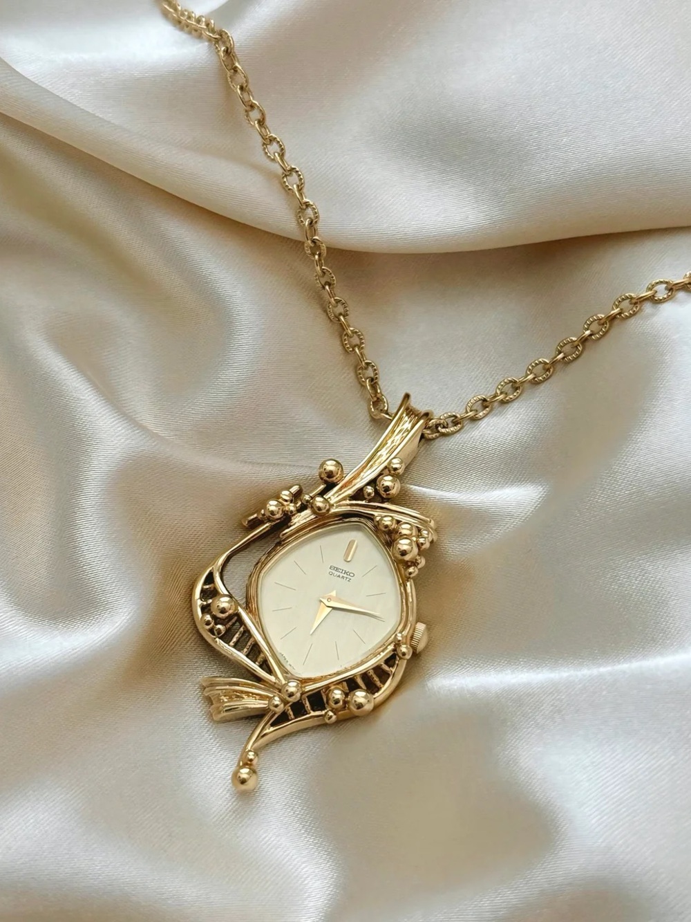 AUTHENTIC RARE VINTAGE SEIKO GOLD WATCH NECKLACE